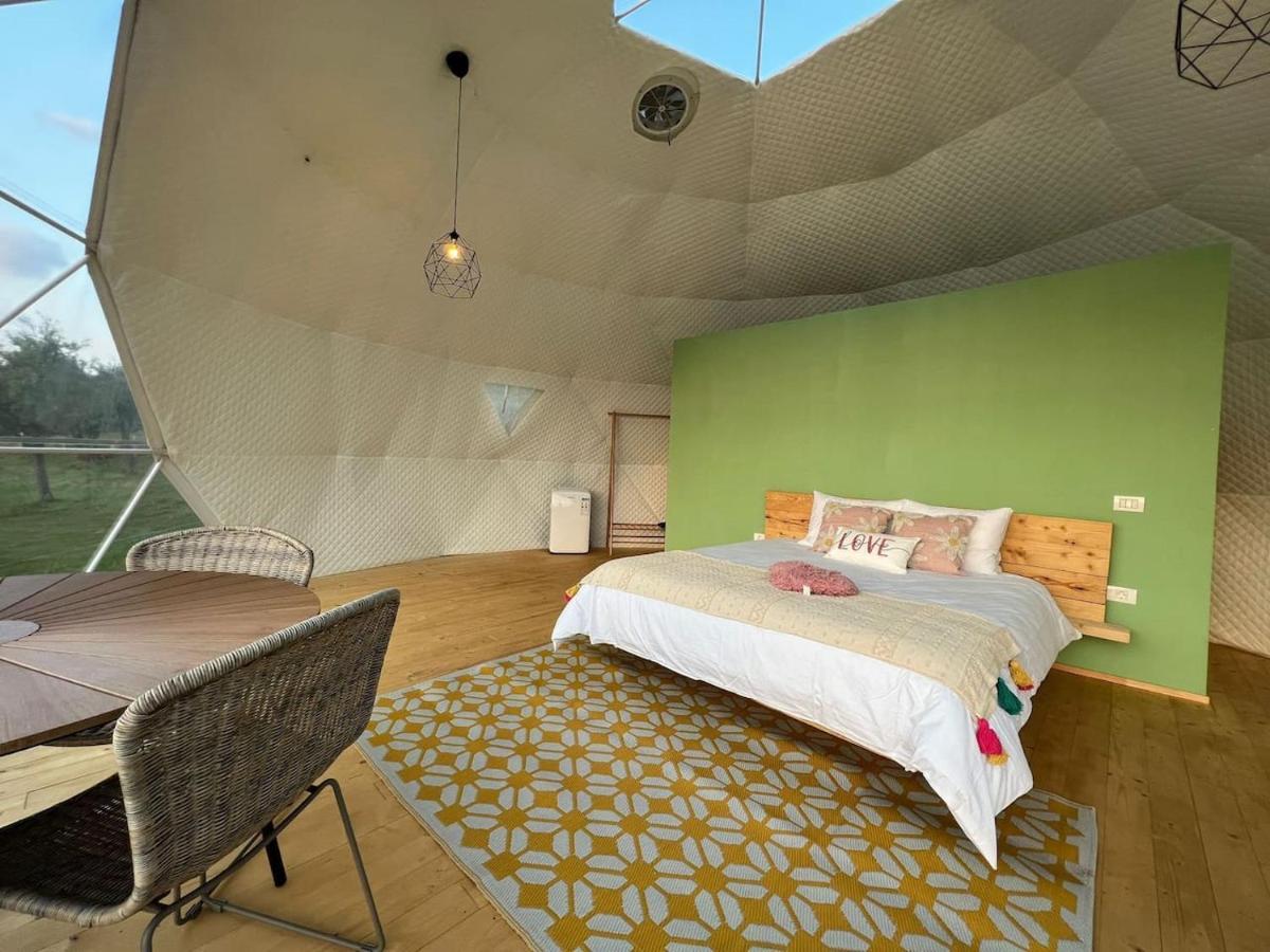 Luxury tent Tranquil Dome - Manta's Retreat Glamping *