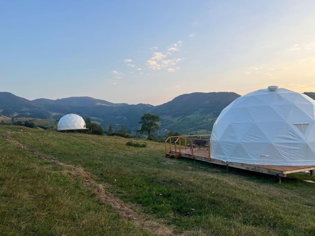Tranquil Dome - Manta's Retreat Glamping *