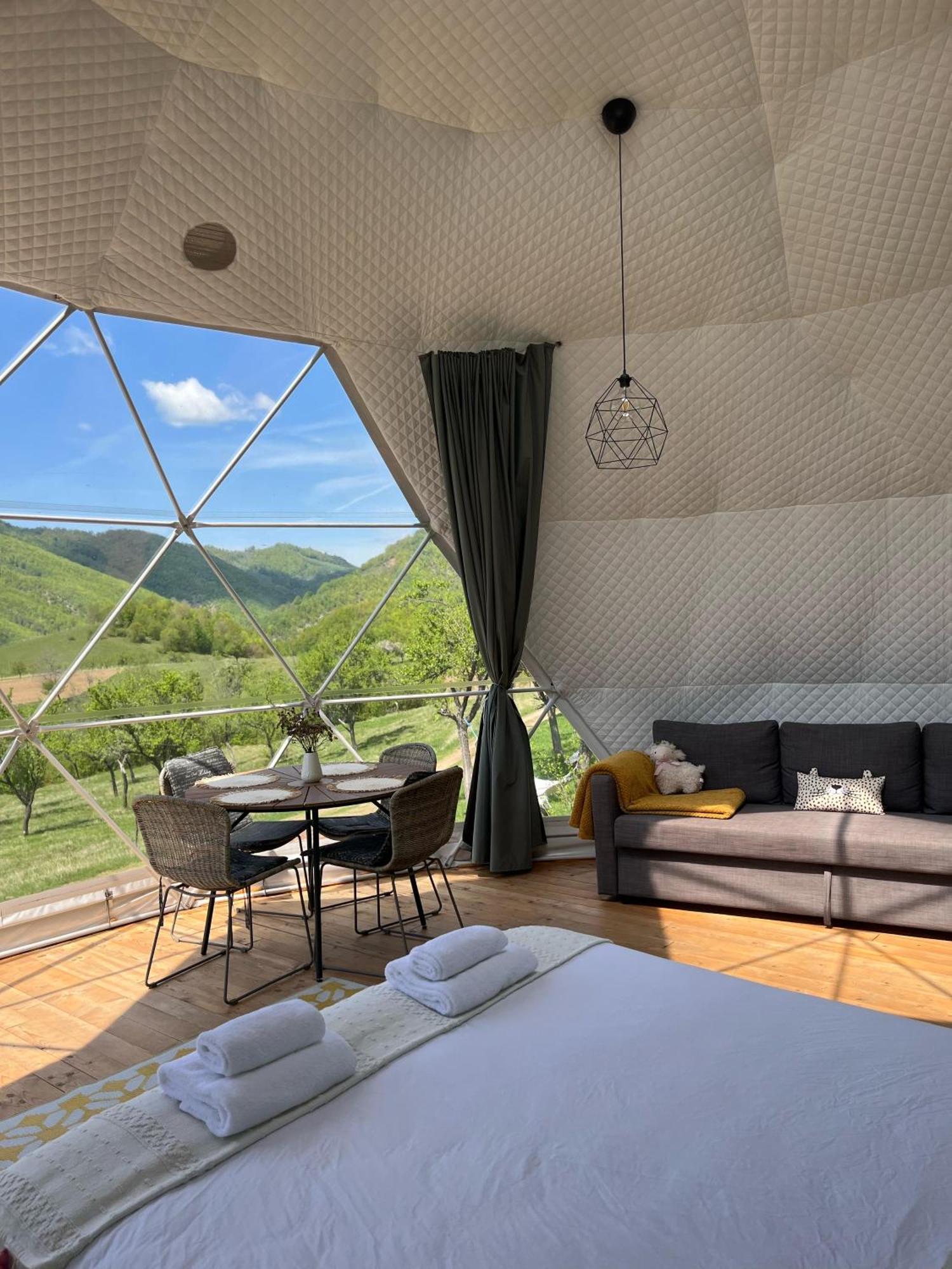 Tranquil Dome - Manta's Retreat Glamping Luxury tent *